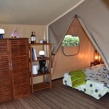 Camping*** Le Bois De Sophie Camping